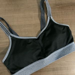 V-Back Sports Bra